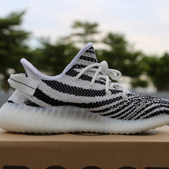 Adidas Yeezy Boost 350 V2 Zebra - CP9654 Size 9